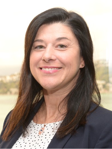 Angela Russell